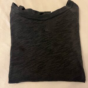 American Eagle Outfitters Charcoal Gray Short Sleeve Tee